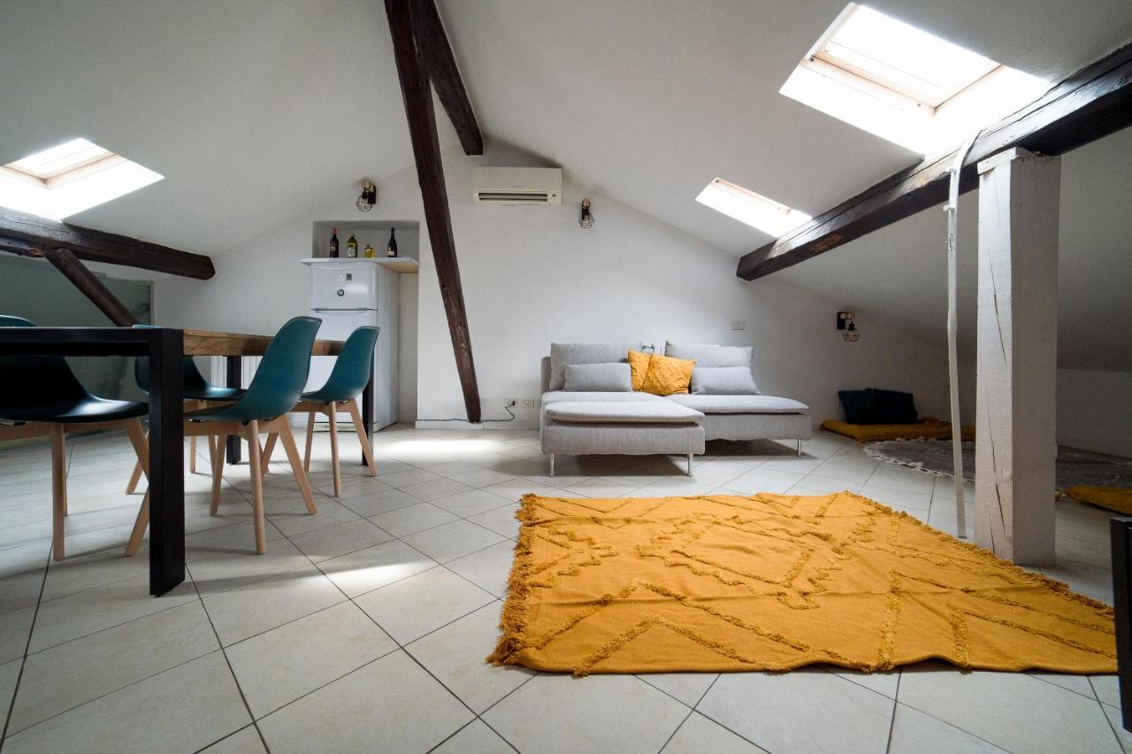 Hbhall Navigli 30 Apartment Milano Ngoại thất bức ảnh