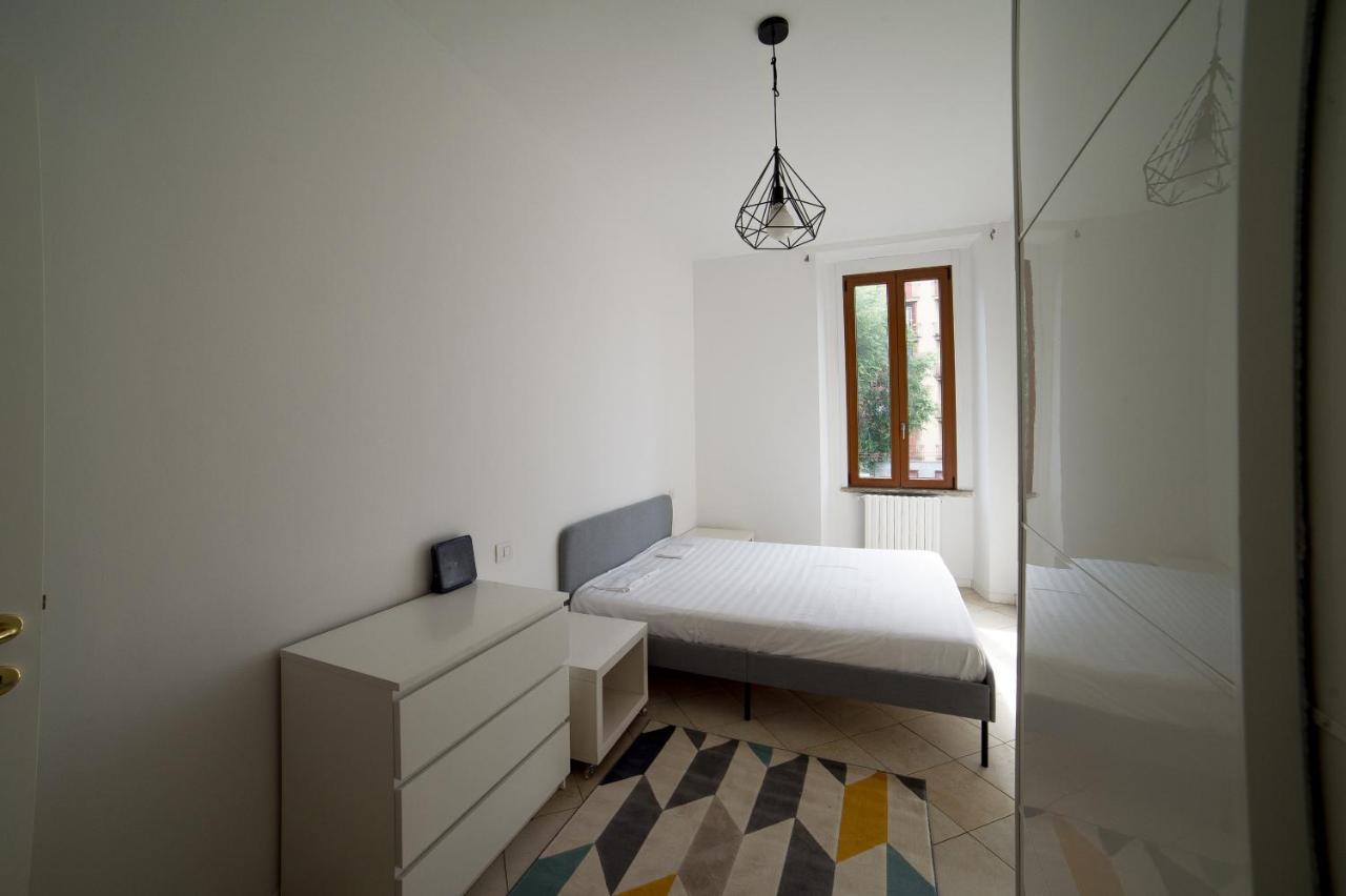 Hbhall Navigli 30 Apartment Milano Ngoại thất bức ảnh